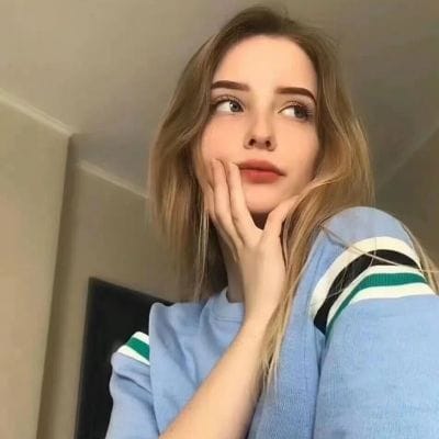 Maria Santos's avatar